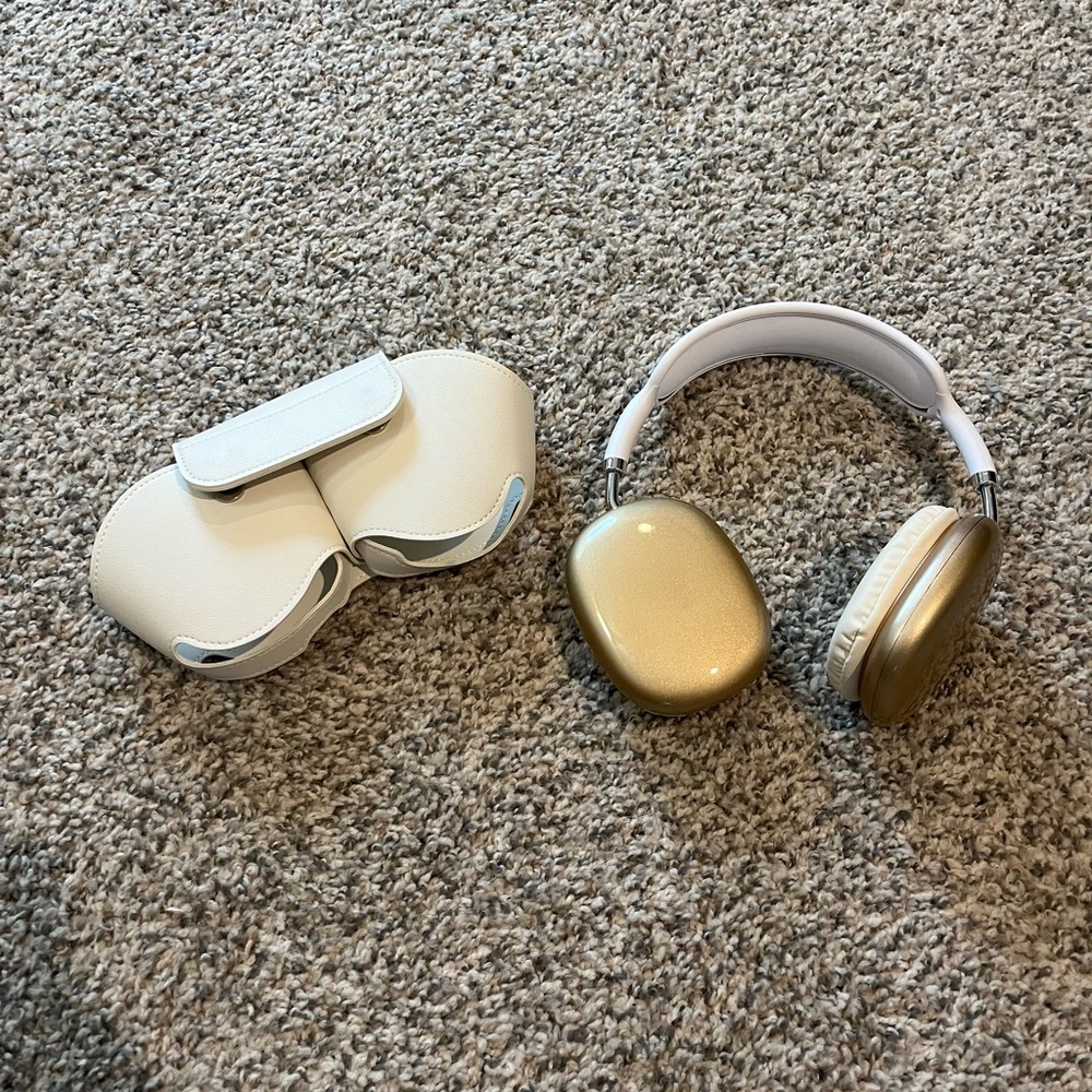 Bluetooth headphones